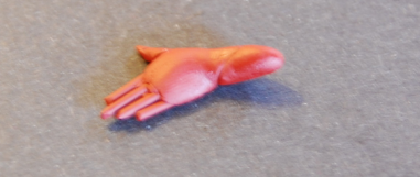 1-12 figurine left hand